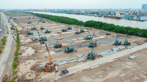 Tiến độ xây dựng Vinhomes Royal Island Vũ Yên